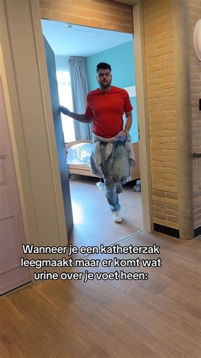 215K views · 633 reactions |  #katheter #ouderenzorg #zorgmedewerker #verzorgendeig #zorg #werk #verzorging #like #trending | Joep Stiphout Poorten | Facebook