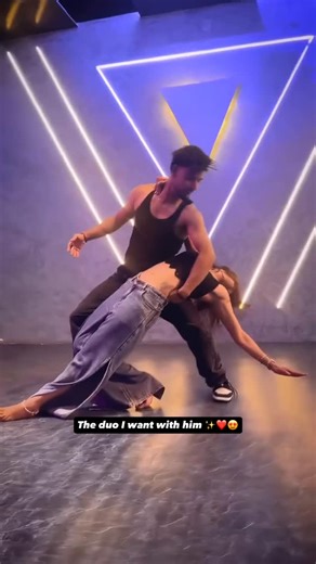 St. Xavier's College on Instagram: "The duo I want in my life -: :) #dance #dancelover #dancing #college #collegedance #danceperformance #dancingreel #dancers #collegeduo #duo #partner"