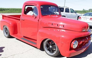 Couple Restores 1951 Ford F-1 Pickup after 52 Years Together