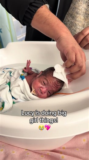 Lucy's First Tub Bath Milestone