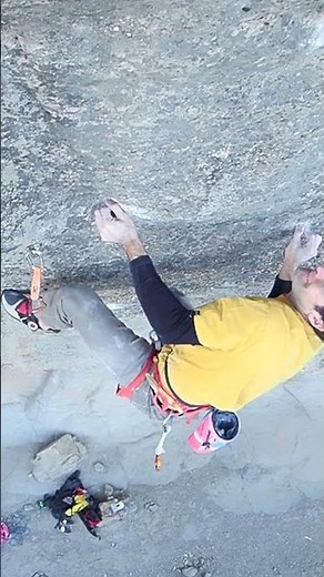 FUNKY MOVES – Chris Sharma’s Epic Climbing Moments! 🧗🔥