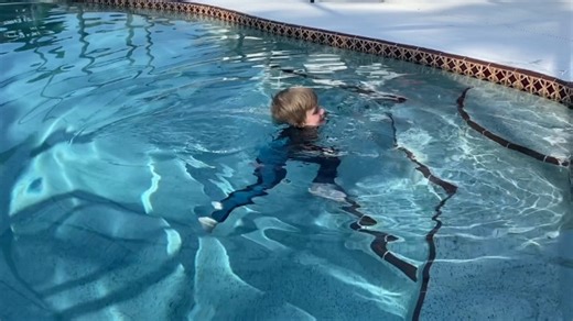 Watch Hevto kids wetsuit keeps the body warm in cold water on Amazon Live
