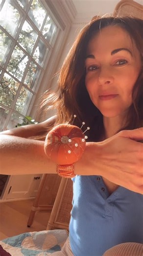 Suzy Quilts on Instagram: "Feeling inspired by this autumn light and my little pumpkin pincushion ✨🍁🎃 Comment pumpkin for the tutorial by @embercraftcompany BIGGEST SALE OF THE YEAR is happening right now! Get 3 months FREE on annual subscriptions to The Cutting Table! Monthly subscribers can upgrade to an annual subscription and still get the deal! 🙀🙌 Check out suzyquilts.com/subscribe #thecuttingtable #suzyquilts #sewingtutorial #pincushion"