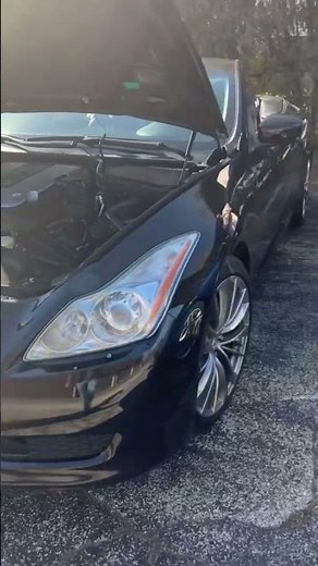 Lexus SC430 and Infiniti G37 convertible comparison #g37 #infinitig37 #convertible #lexus #sc430