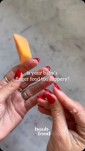 Boob to Food on Instagram: "babies generally start their solids journey with what’s known as a ‘Palmar grasp’. This means that they grab the food with their whole palm (usually with passion!) and sometimes that pesky food can slip right out! Frustrating! Slippery foods can also be a choking hazard, as they have the ability to slip down the airway. To combat this, try rolling those slippery foods in a sprinkle of some kind! Not only will it help make the food less slippery, it also adds nutrients