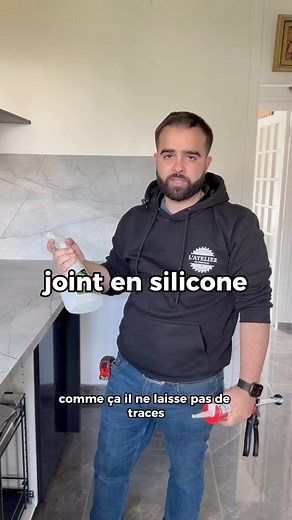 14K views · 10K reactions |  Astuce du jour : comment utiliser un joint en silicone comme un pro ! Ne ratez pas cette technique incontournable — cliquez ici pour découvrir ! 朗 . . . #astuce #bricolage #chantier #paris #latelierduportugal | L' atelier du Portugal | Facebook