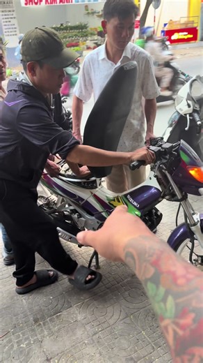 Video của Xe máy bita (@xemaybita) với bản nhạc nhạc nền - セシリア - Hoshi Rhythm