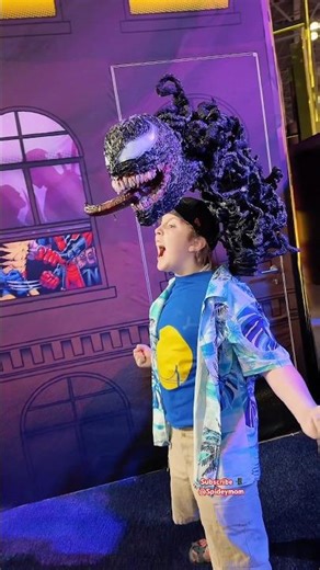 You Won’t Believe This Kid’s Homemade Venom Cosplay! 😱 #NYCC #marvel