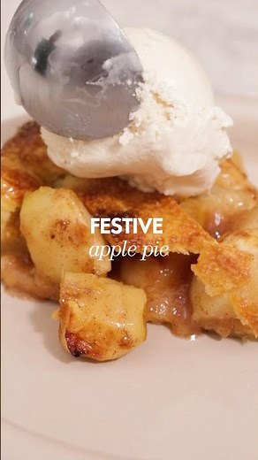 Classic apple pie with home-made butter crust recipe | Woolworths TASTE