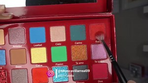 Primer tutorial hablado 😁😁Foto de este look ya publicada 🇲🇽❤️🥰 Productos usados: 🌸pomada de cejas @anastasiabeverlyhills 🌸paletas “love” y “queen” de Leslye Cosmetics “MONICA” 🌸delineador negro de @leslye cosmetics código “MONICA” 🌸brillos de ColourPop 🌸pestañas “Aries” de Dreamie Lashesxo código “Monica” 🌸polvo de @leslyecosmetics código “Monica” 🌸labial de @aycosmetics.official código “Monica” . . . #Makupaddict #whiteliner #makeupinspiration #makeup #makeuptutorial #wetandwil