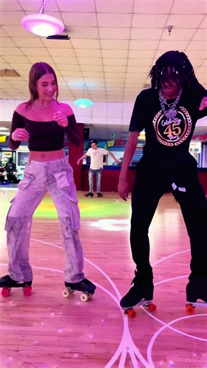 Mastering the Spin Trick in Roller Skating