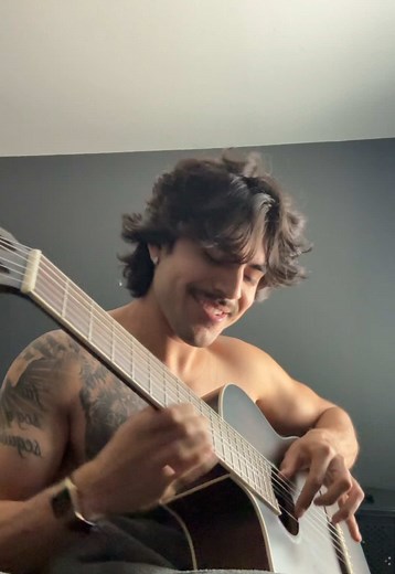 Moises Lopez: Gym Routine and Insights