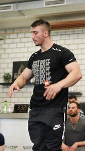 Explosive push ups! 🧨💥 #calisthenics #gym #fitness #pushups #streetworkout #fit | Dejan Stipic