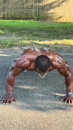 Double-Tap Push-Up Challenge: Test Your Cleanest Form