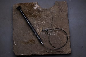 Review: This Fox Transfer Is Our Favourite Dropper Post Right Now