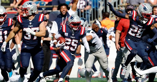 Breaking down Patriots 42-13 blowout win over Panthers with Morgan Moses