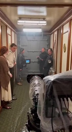 Behind the Scenes of Titanic Movie with DiCaprio and Winslet