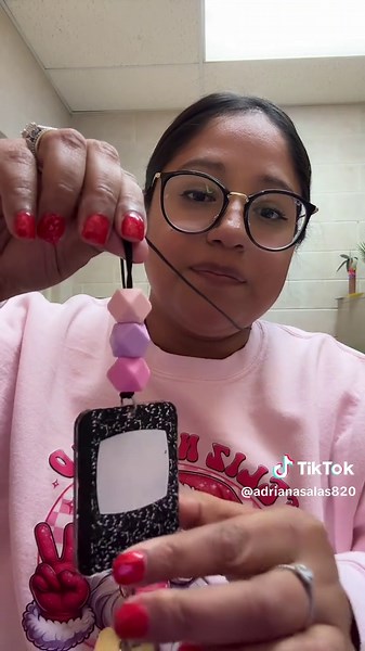 Essential Cute and Durable Lanyards for Teachers