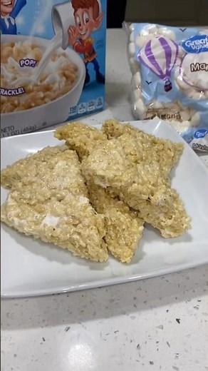 Infused Rice Krispy Treats Using Cannabutter #recipe #cbd #ricekrispietreats #edibles #thcs
