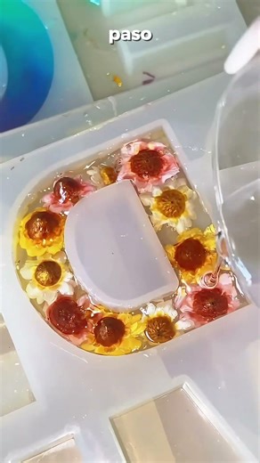 ¡Transforma resina en arte! 🌈✨ #resinart #emprendeconresina #manualidades #hechoamano