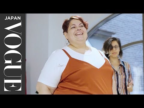 A look at the work of a plus-size fitting model. | VOGUE JAPAN