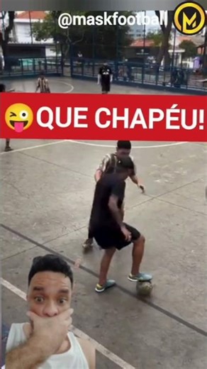 🫵😳OLHA ISSO.QUE CHAPÉU! #shorts #short #shortsvideo #futebol #yt #fyp #gol #gols #youtube #golaços
