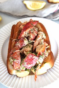 Hamptons Lobster Roll (summer anytime recipe)