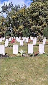 Ramparts Commonwealth Cemetery, Ypres