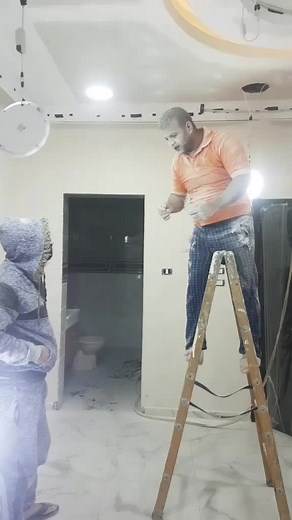 Renovation Work: Plastering the Ceiling Effectively