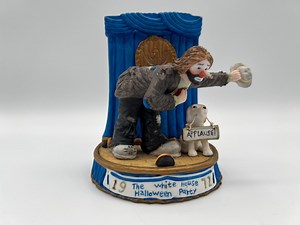 Emmett Kelly Jr. Clown Figurine: White House Halloween Party, 1972 - Etsy