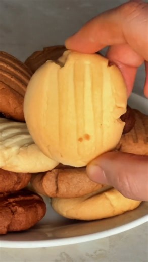 Classic three tone shortbread cookies made at home