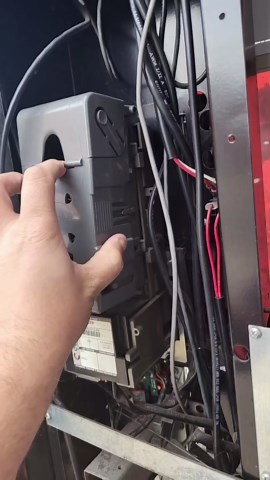 Coke vending machine owner reveals profits!