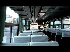 ガイドさん歌う。