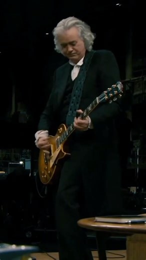 jimmy page: the core of Led Zeppelin #ledzeppelin #jimmypage #70s #monkband