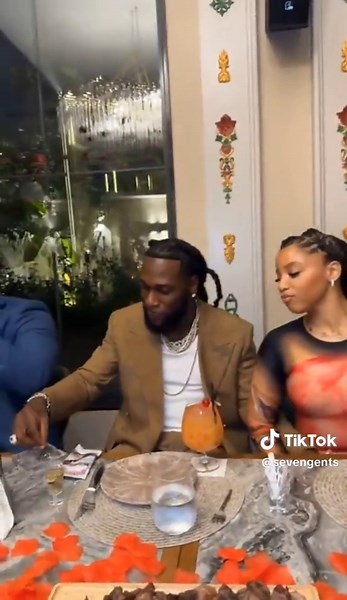 Chloe Bailey and Burna Boy's Touching Moment at Concert