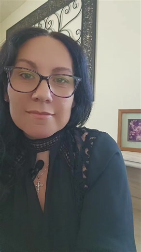 Success rarely arrives in a straight line. It looks clean from the outside, but living it? That’s messy, nonlinear, and full of recalibration. You think you’re moving forward—then life reroutes you. Not to stop you… but to prepare you. Every delay sharpened your judgment. Every detour strengthened your discipline. Every setback taught you what not to tolerate—from others and from yourself. That’s not failure. That’s refinement. New year. New focus. Not chasing success—becoming the kind of person