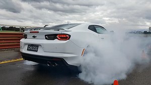 6.9K views · 126 reactions | With a line-lock feature as standard, the facelifted 2SS Camaro can turn tyres into smoke with impressive efficiency | Wheels | Facebook