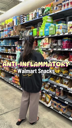 Don’t miss out on these delicious snacks with cleaner ingredients, all from Walmart! 😋 @Fig App @Anti Inflammatory App | Fig #figpartner #walmartfinds #healthysnacks