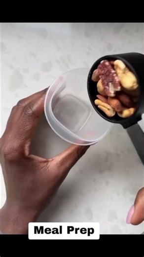 High Protein Lunch Meal Prep Ideas for Work Stay Full & Beat Cravings #cleaneating #food
