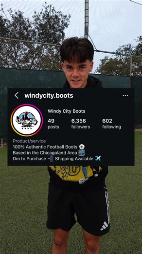 Buying Football Boots Online: What You Need to Know