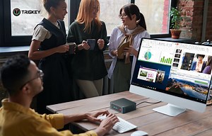 Watch Use dual 4K 4096x2160@60Hz DHMI, double the work efficiency on Amazon Live