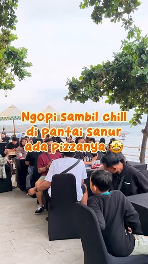 Info Kuliner Bali on Instagram: "Sekarang @goldmine.coffee udah opening dengan tempat yang lebih aesthetic dan nyaman, yang suka nyunrise jangan lupa mampir kesini ya😍mereka udah buka dari jam 6 pagi, bisa ngopi with view pantai yang super cakep✨ •••••• 🔥Promo : Get caffeinated and share your moment with us - enjoy 10% disc 📍Google maps “Goldmine Coffee Sunrise” - Pantai Matahari Terbit - Sanur (pindah 100 meter dari outlet sebelumnya) #nomnomsanur"