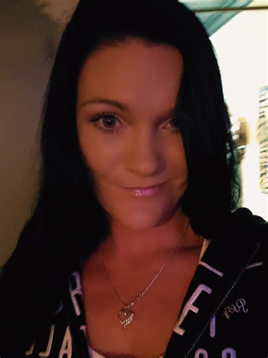 Crystal Estep (@crystalestep)’s videos with son original - JerkyJessyOff