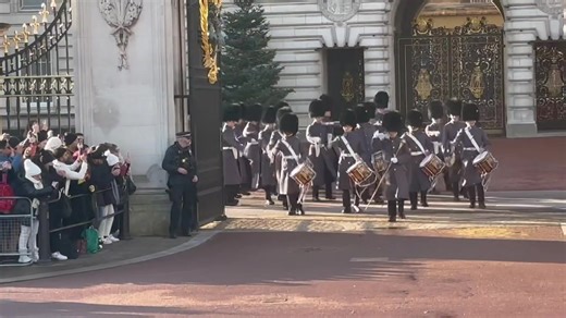 5.6K views · 128 reactions | Changing Of The Guard Buckingham Palace | The King's Horse Guards London | Facebook