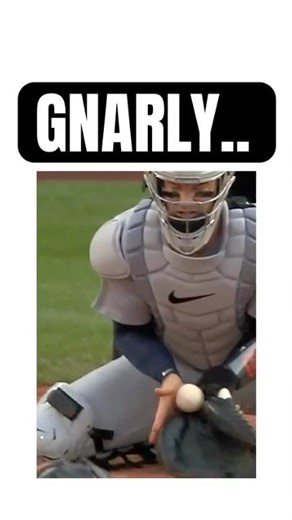 barehanded STRIKE.. 😳