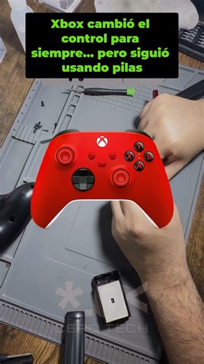 La Épica Evolución del Control Xbox: ¡De AA a la Innovación! #shorts