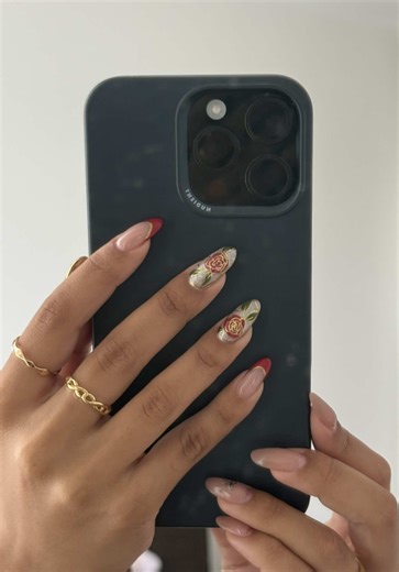 ♥️✨ #nails #nailart #nailspo