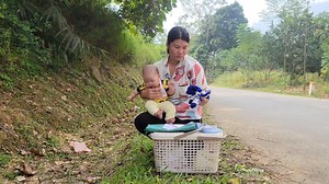 9M views · 167K reactions | An abandoned baby on the side of the road was luckily saved by a single mother | Bushcraft Videos | Facebook