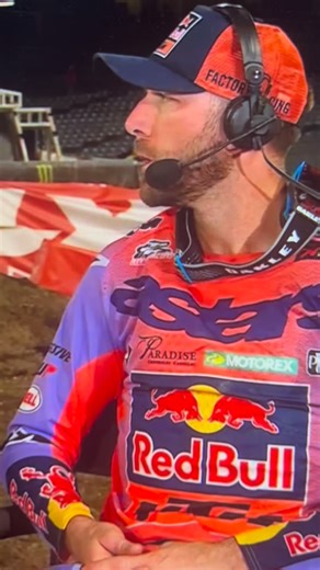 Eli Tomac talks on the lean angle with the KTM! | DirtbikeLover