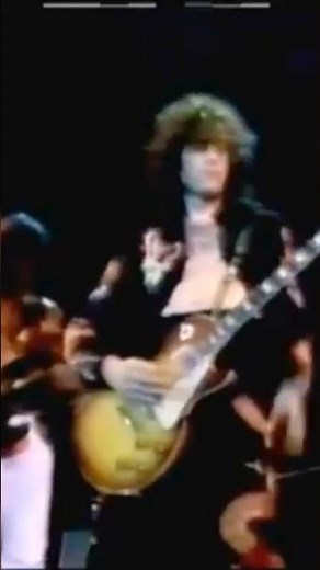 Led Zeppelin Unleashed — Communication Breakdown Live